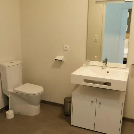 Pmr 4 Pers, Plage, Piscine Chauffee, Parking, Animaux Admis - Fr-1-194-254 *