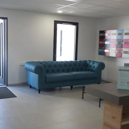 Pmr 4 Pers, Plage, Piscine Chauffee, Parking, Animaux Admis - Fr-1-194-254