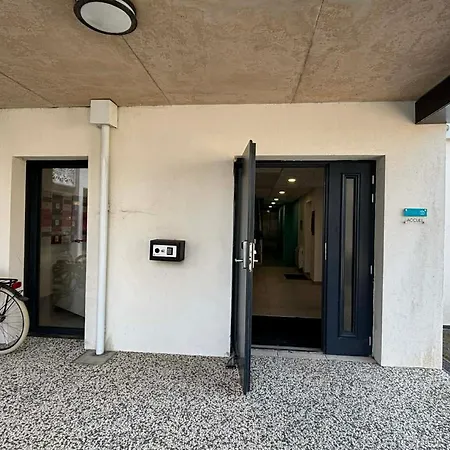 Pmr 4 Pers, Plage, Piscine Chauffée, Parking, Animaux Admis - Fr-1-194-254 *