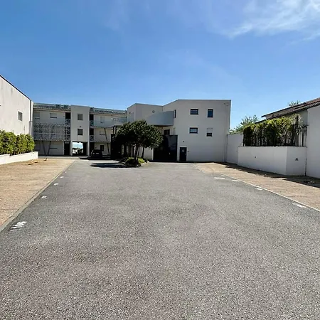 Appartement Pmr 4 Pers, Plage, Piscine Chauffée, Parking, Animaux Admis - Fr-1-194-254 *